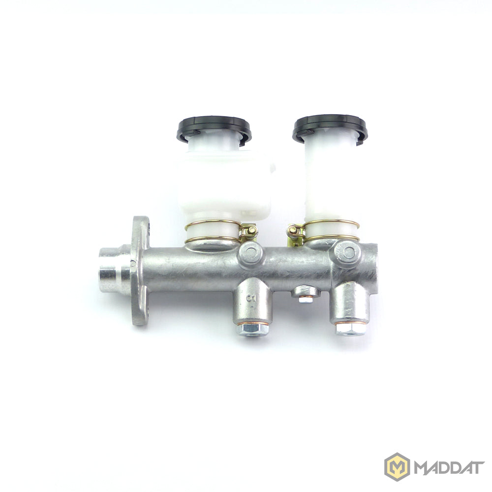 7/8" Brake Master Cylinder Mad Dat Motorsport